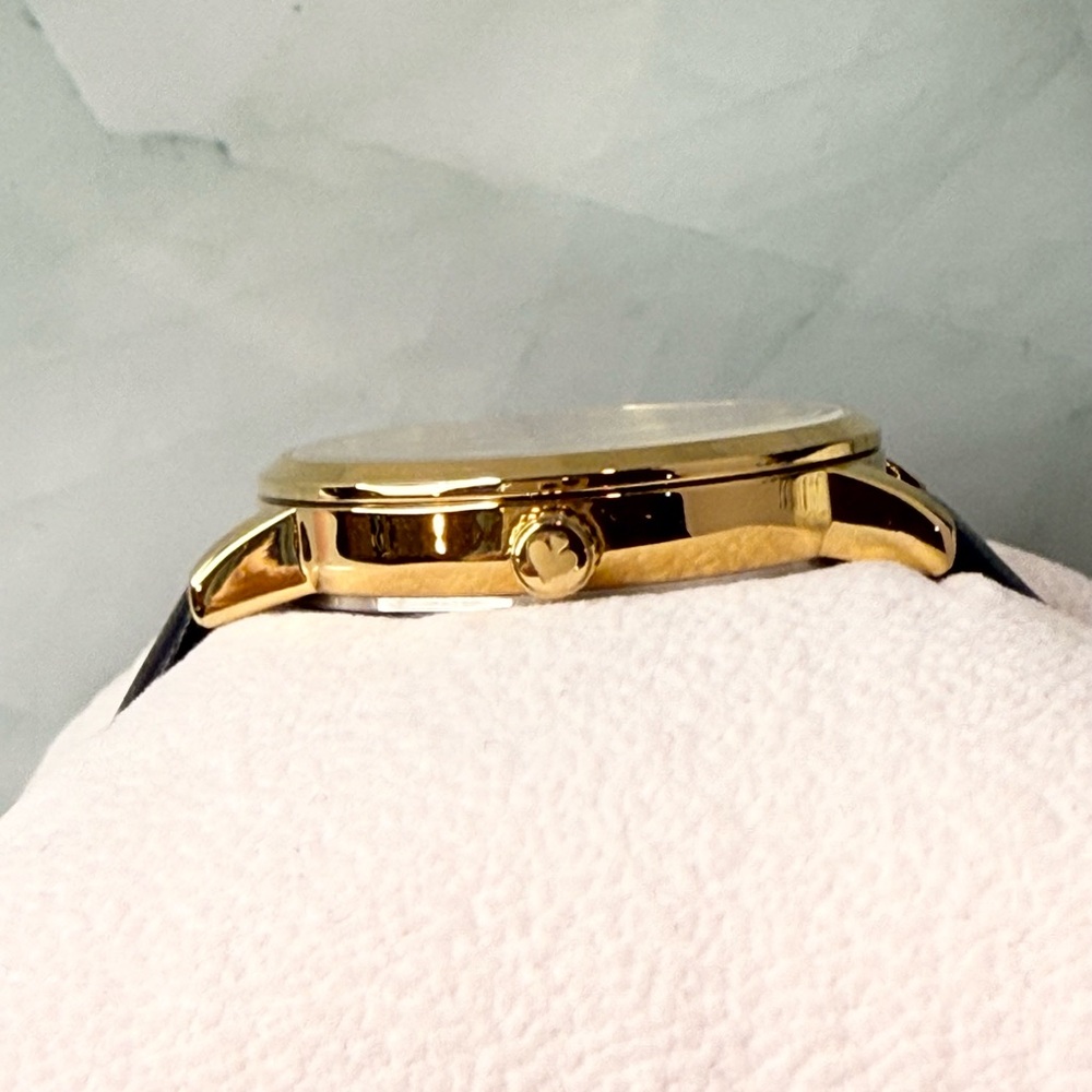 Kate Spade Metro Scallop Three-Hand Black Leather Watch 34mm - Picture 3 of 7
